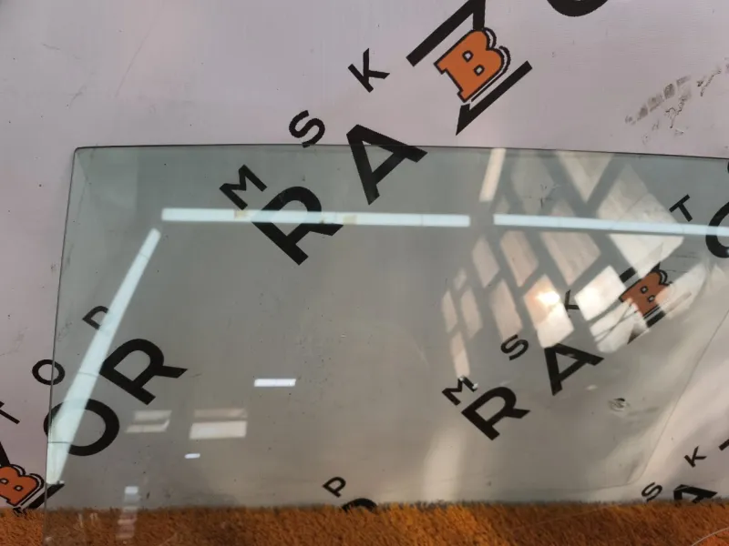 Стекло двери