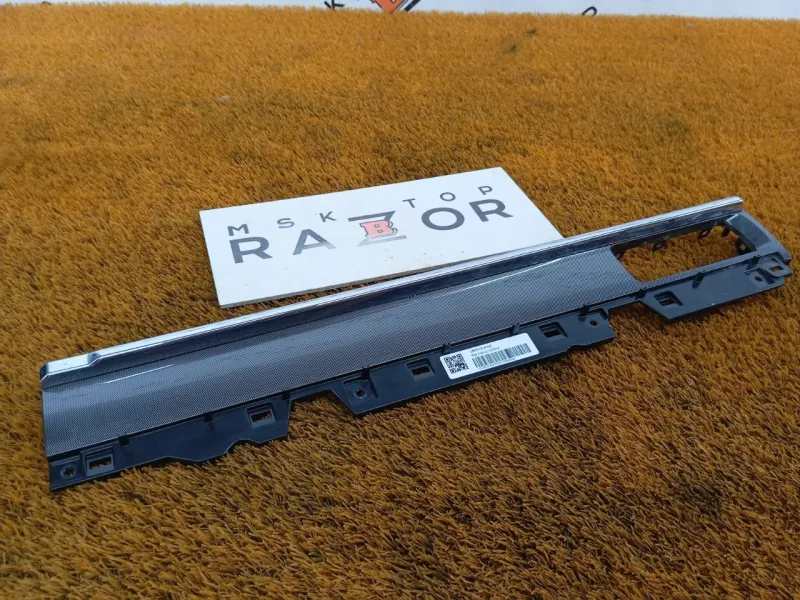 Накладка на торпедо