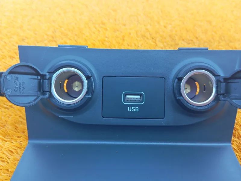 Накладка центральной консоли