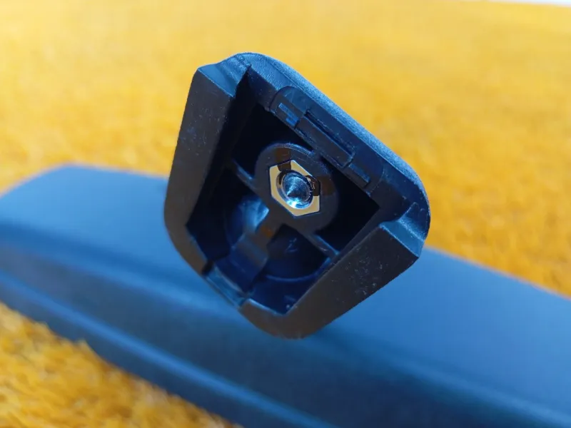 Зеркало заднего вида