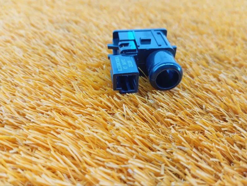 Датчик температуры воздуха в салоне