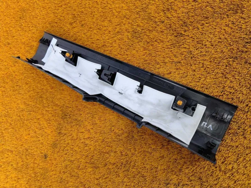 Накладка порога внутренняя