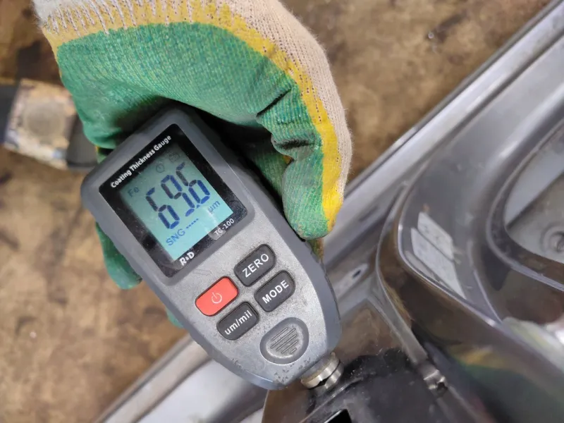 Порог с центральной стойкой