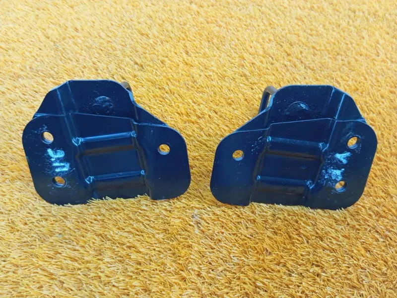 Ответная часть замка двери