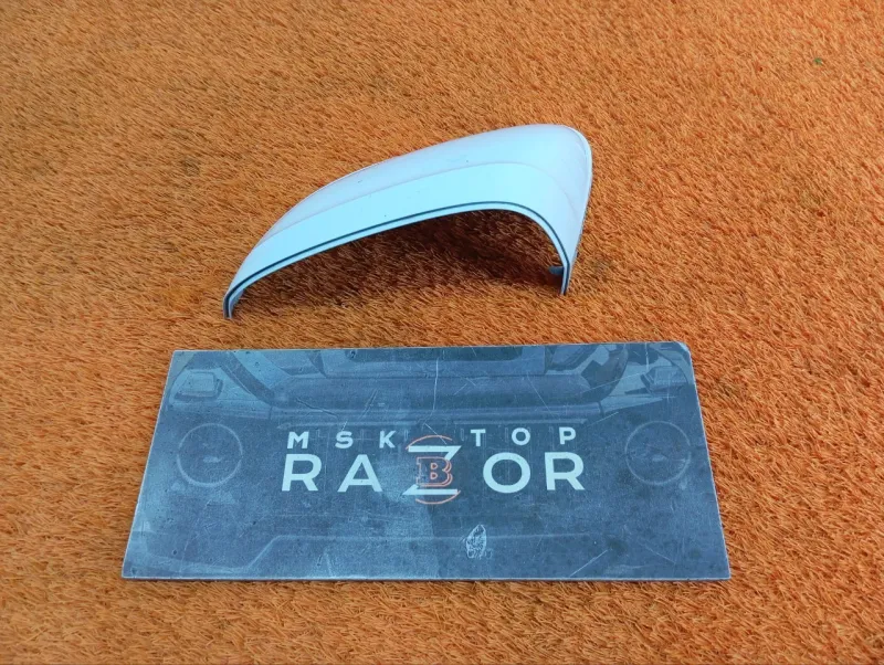 Крышка зеркала