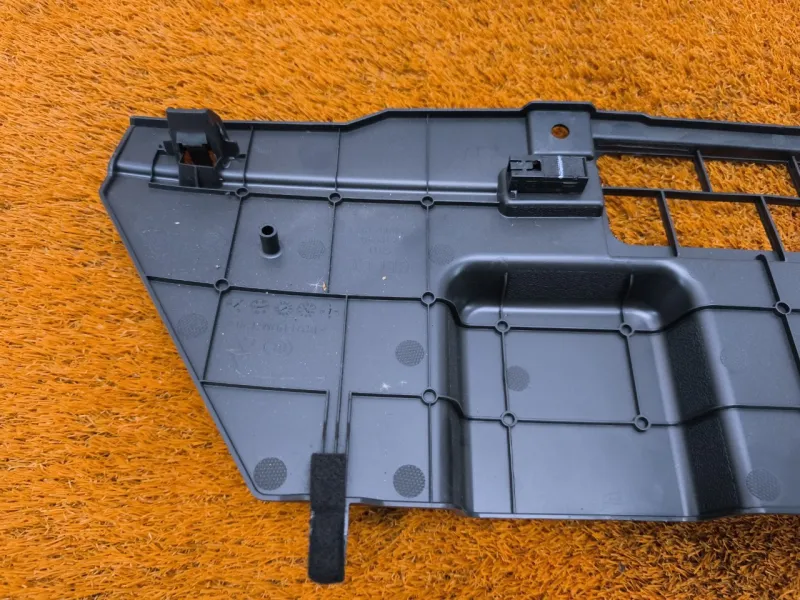 Накладка на торпедо