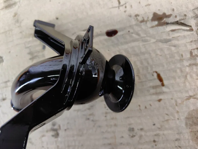 Маслозаборник