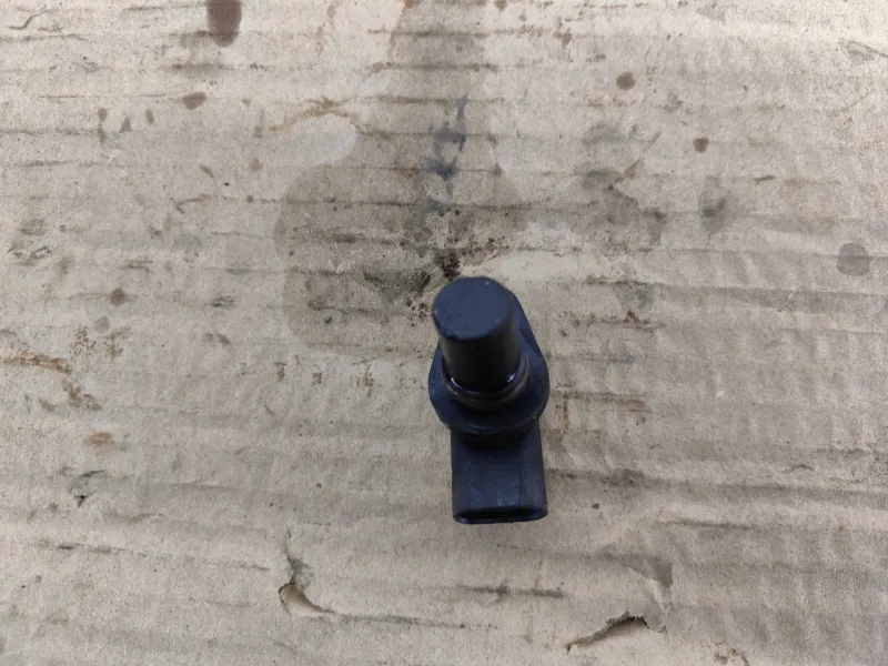 Датчик положения распредвала