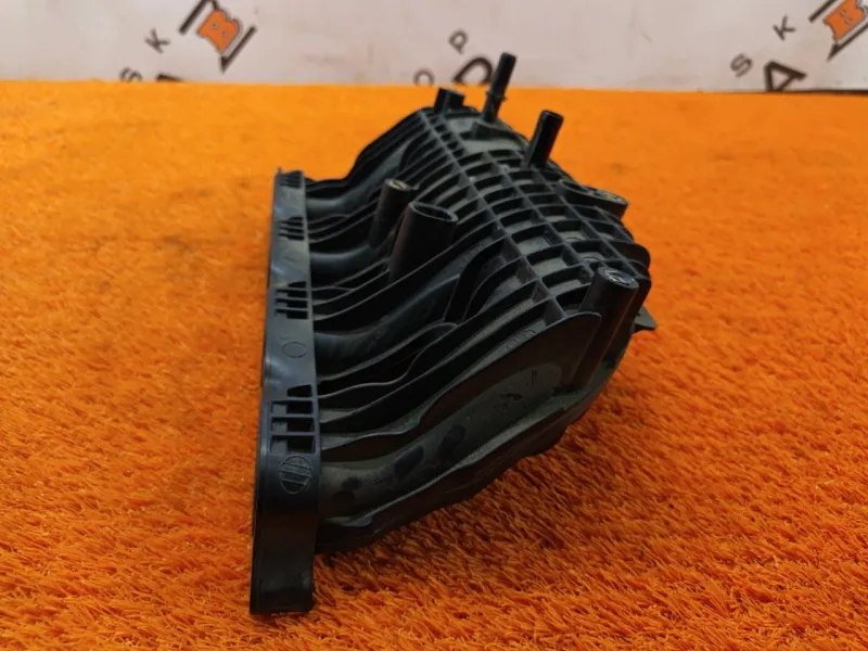 Коллектор впускной