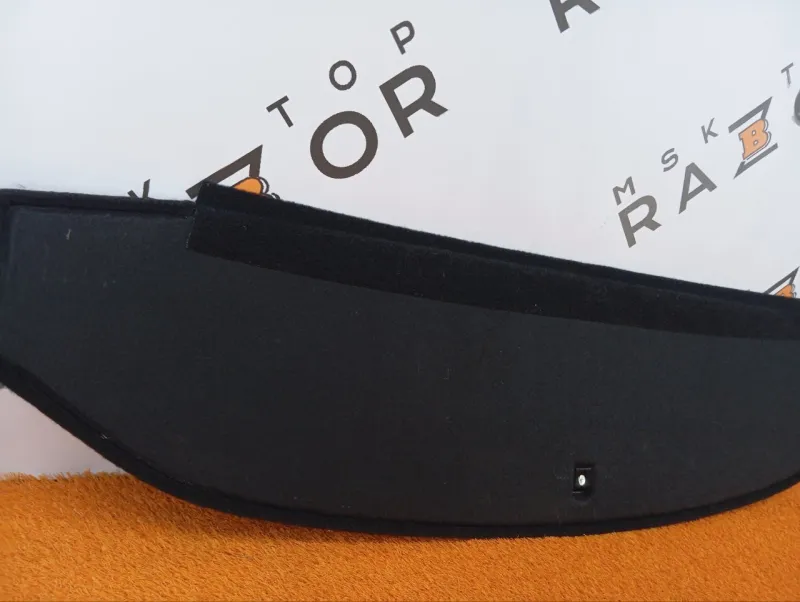 Шторка багажника