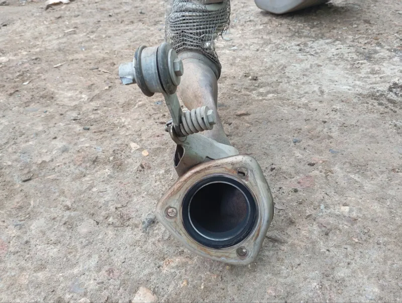 Резонатор глушителя