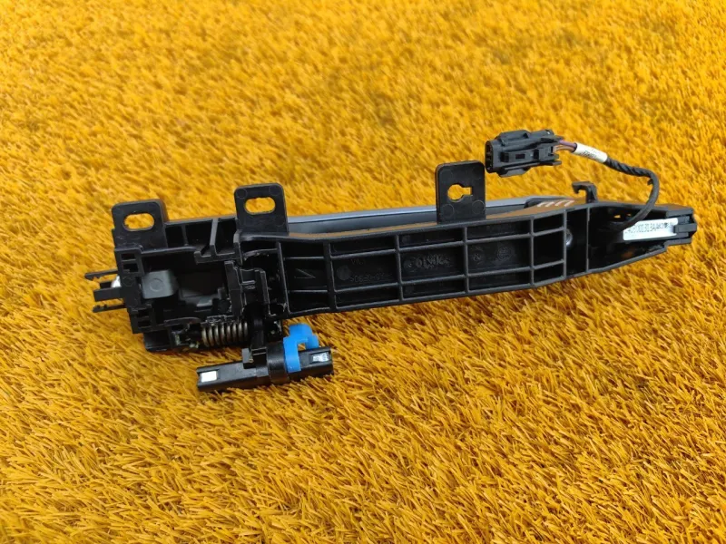 Ручка двери наружняя