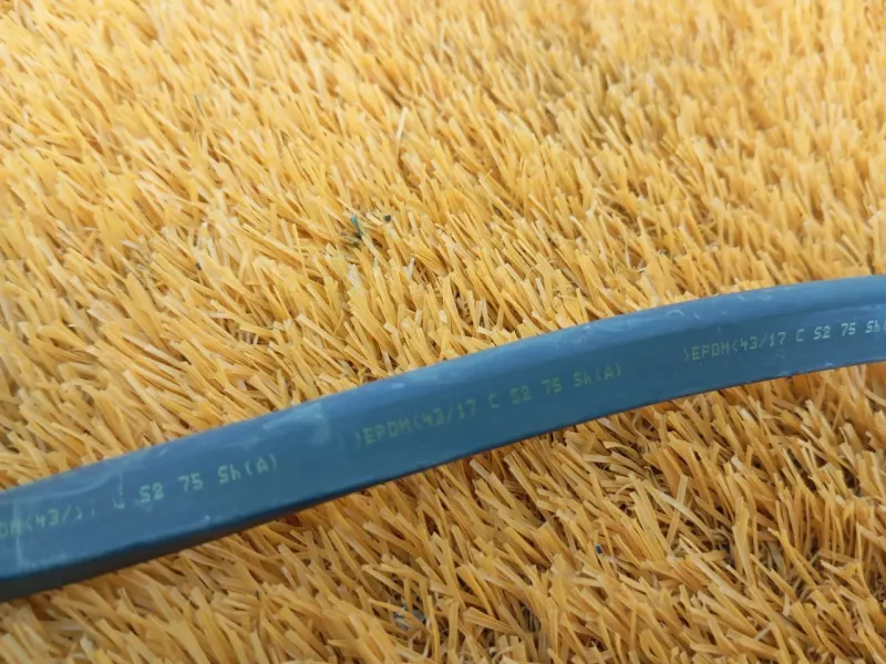 Форсунка стеклоомывателя