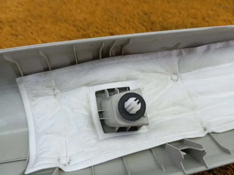 Накладка на стойку кузова