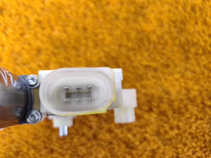 Мотор стеклоподъемника