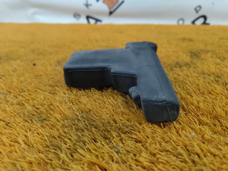 Пыльник крыла