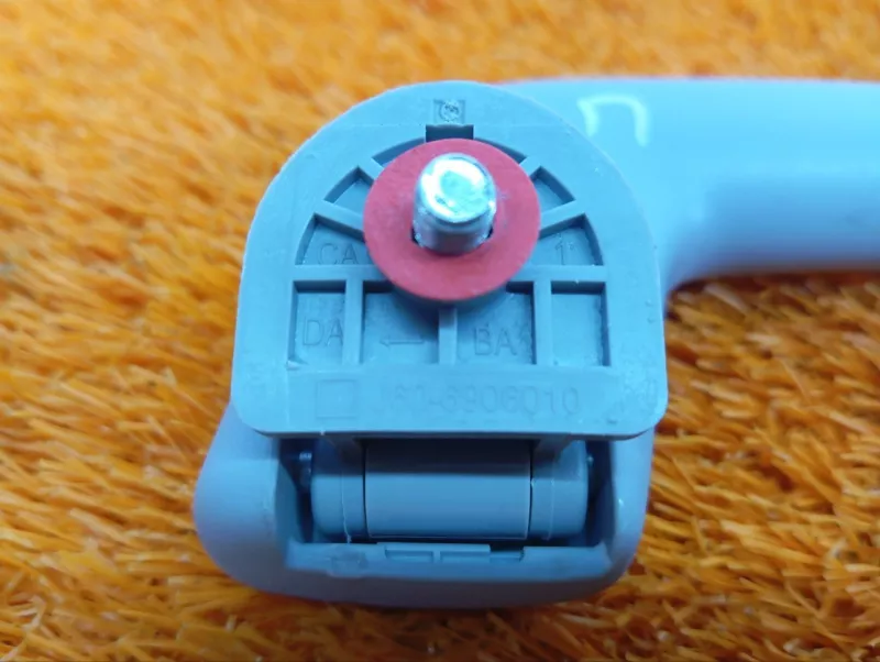 Ручка потолка