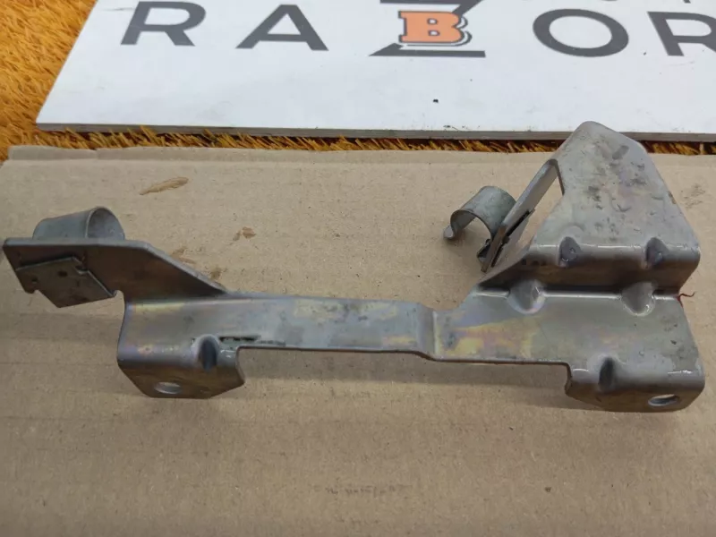 Кронштейн BMW X3 2018 8514041 G01 B47