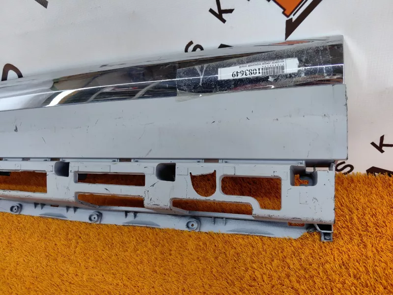 Молдинг двери