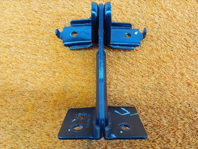 Крепление сиденья