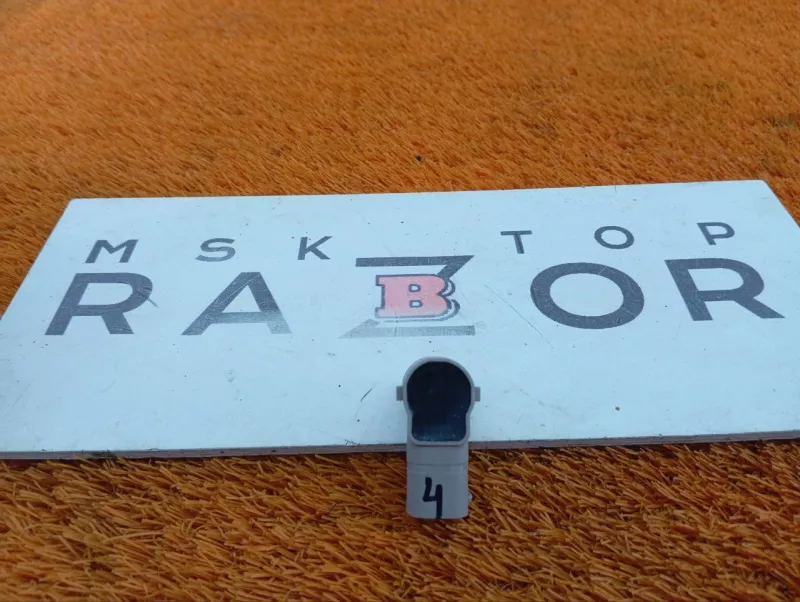 Датчик парковки Chery Tiggo 8 Pro 2023 704000156AAAVQ SQRF4J16C