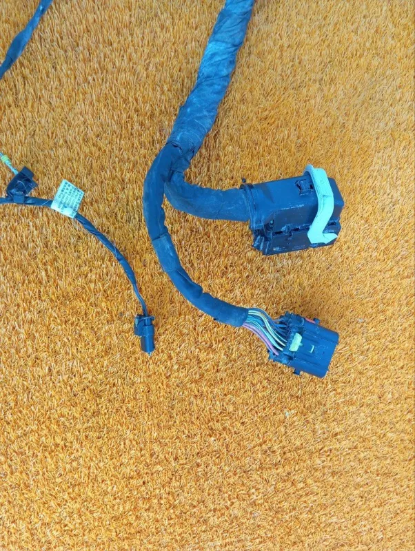 Проводка подкапотная