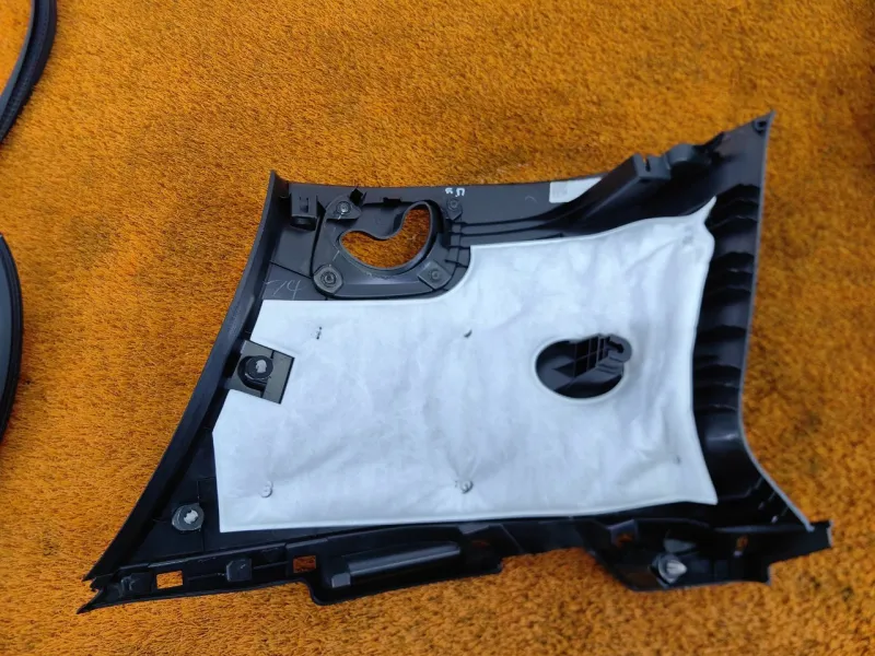 Обшивка стойки