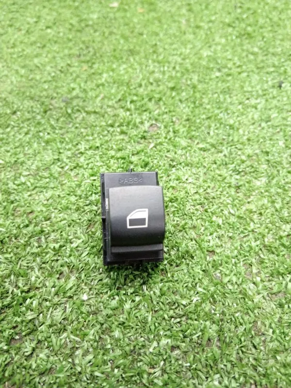 Кнопка стеклоподъемника