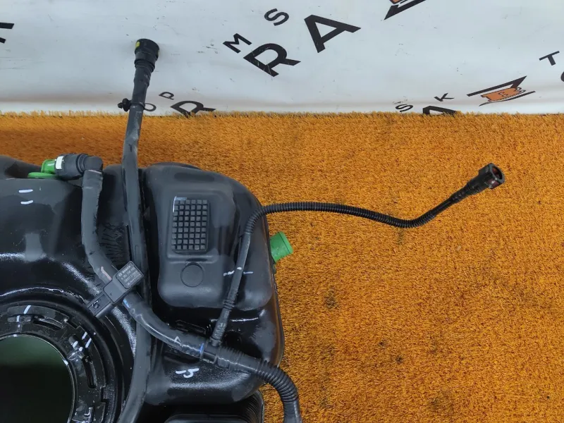 Бак топливный