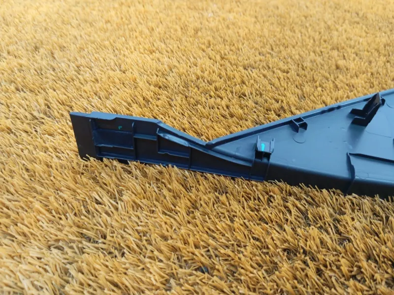 Накладка на торпедо