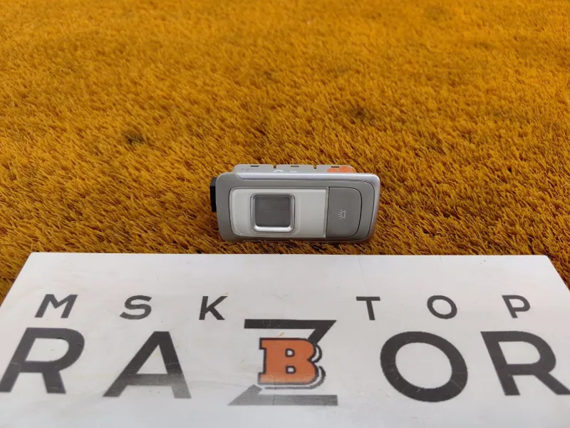 Плафон салона