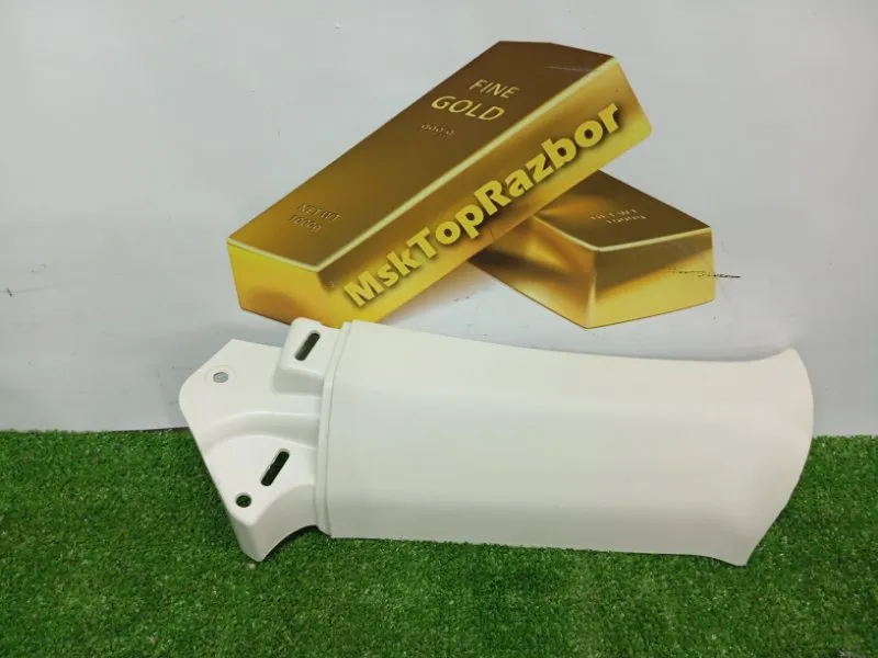 Накладка на стойку кузова