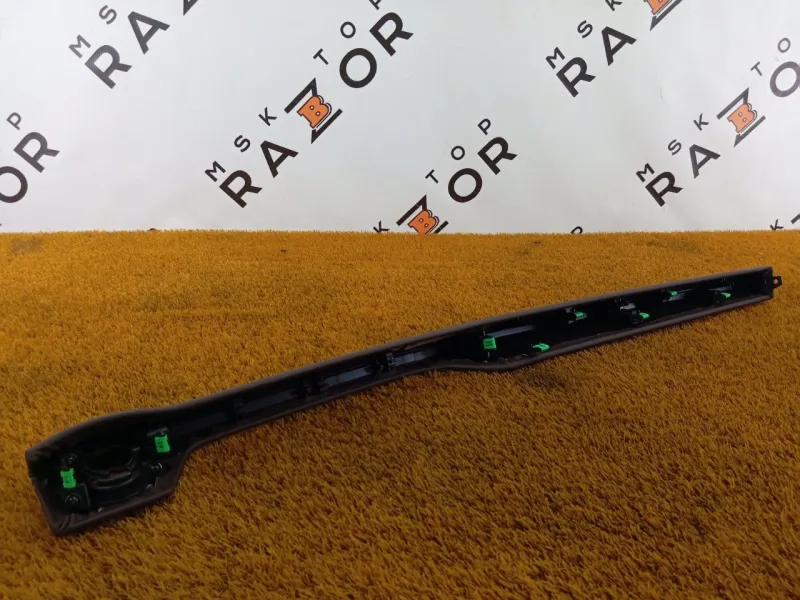 Декоративная накладка торпедо