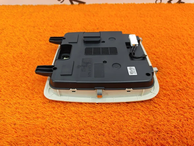 Плафон салона