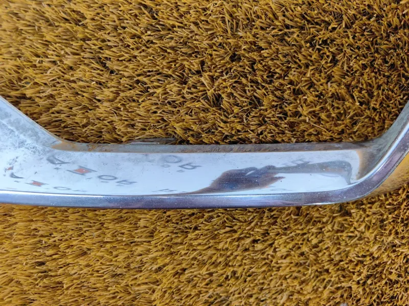 Молдинг бампера