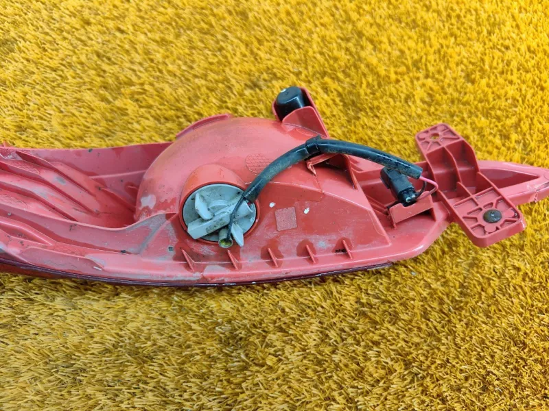 Фонарь противотуманный