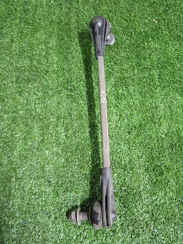 Стойка стабилизатора