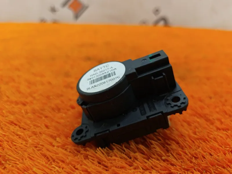 Моторчик заслонки печки