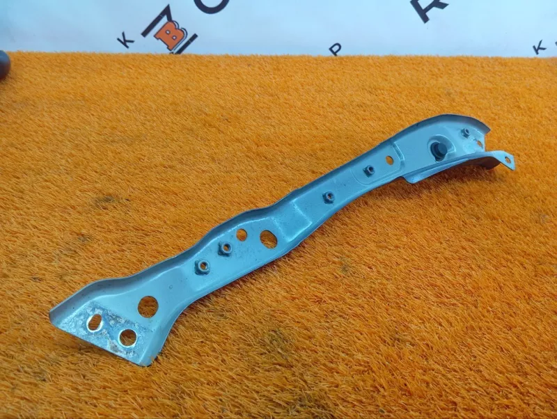 Крепление фары Changan UNI-V 2024 C281F2702093800, переднее левое