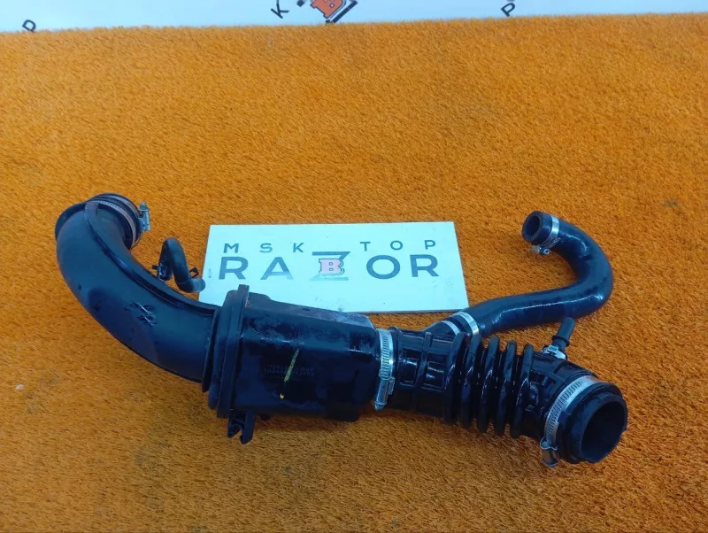 Патрубок интеркулера