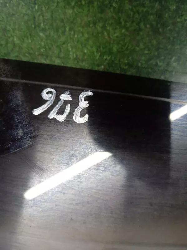 Стекло двери BMW X1 2010 51372993822 E84, заднее правое