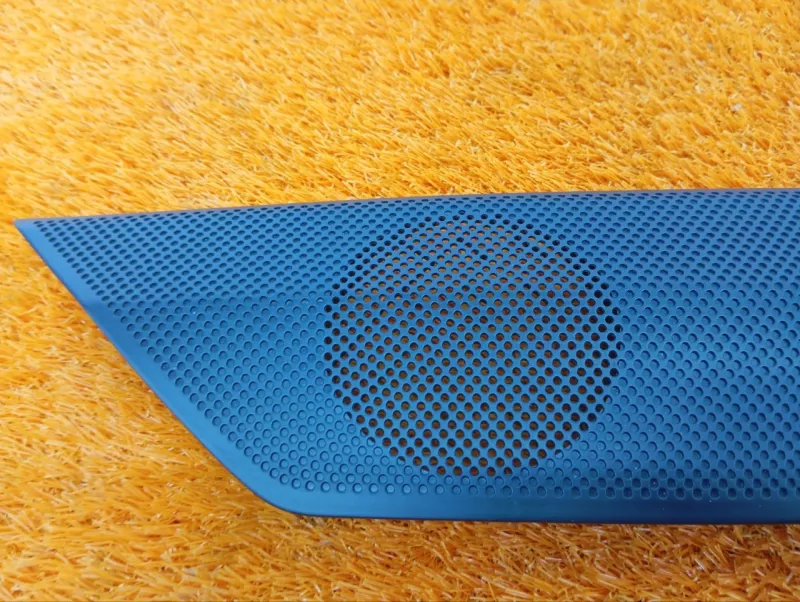 Крышка динамика