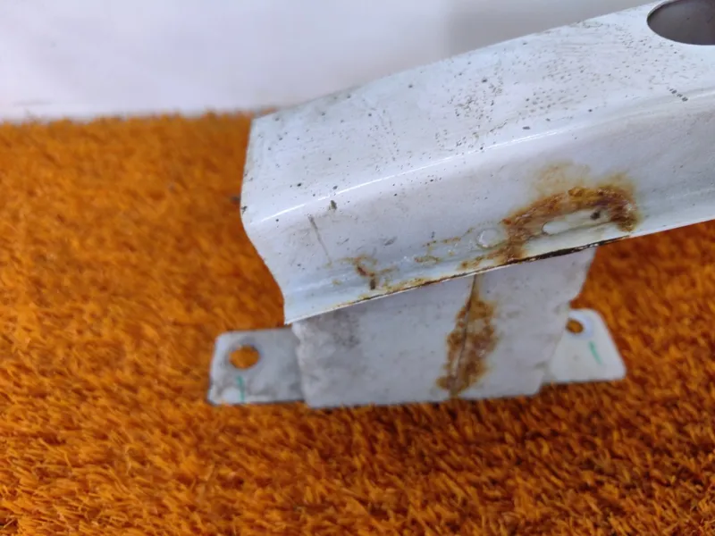 Усилитель бампера