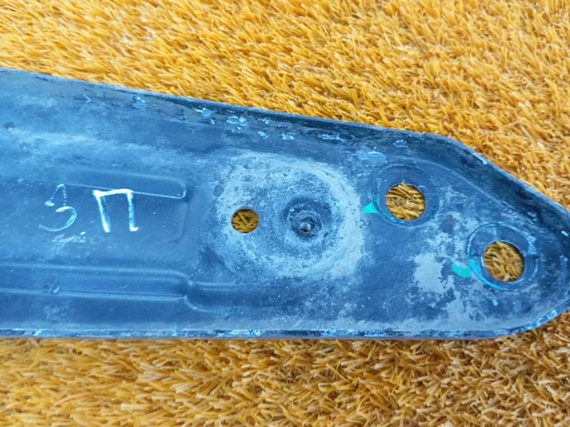 Кронштейн балки