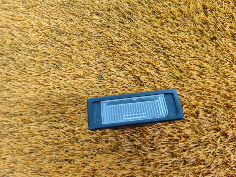 Фонарь подсветки номера