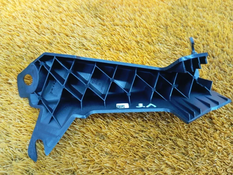 Крепление сиденья