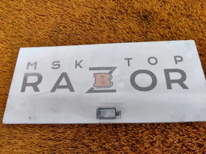 Плафон салона