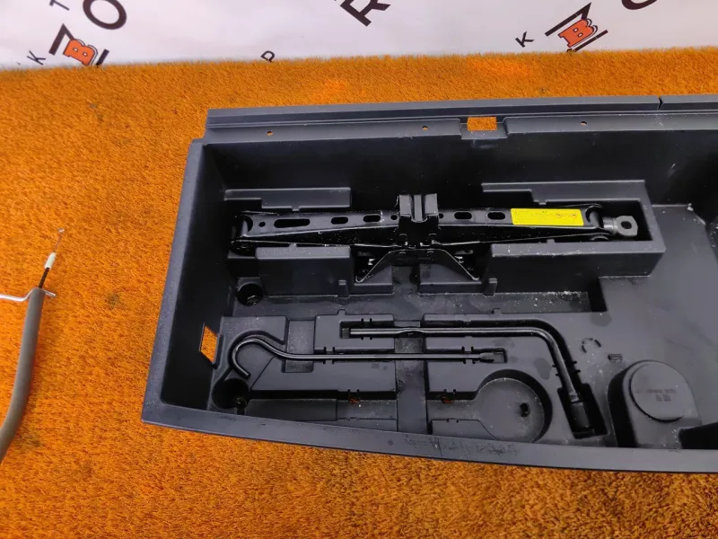 Ящик для инструментов