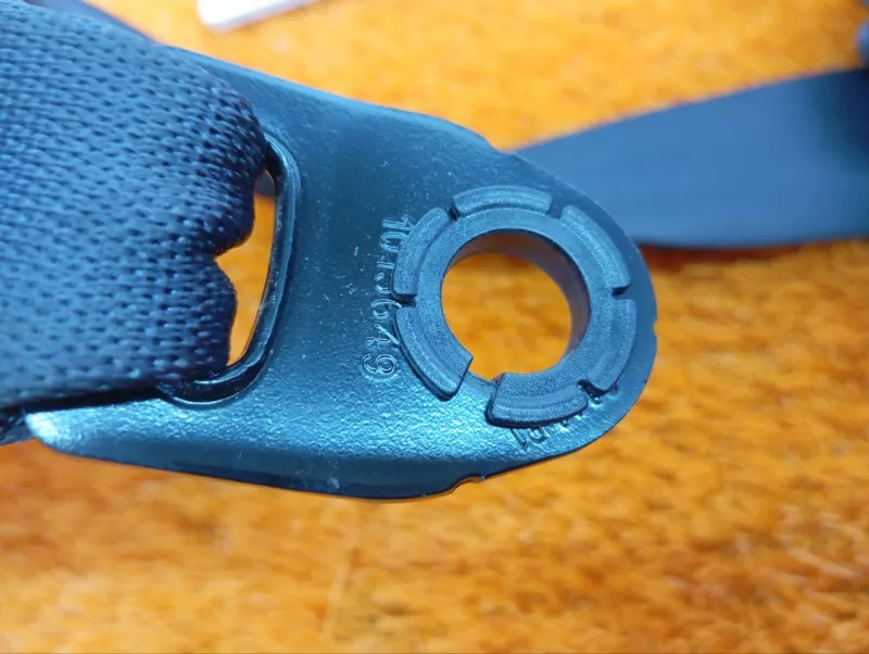 Ремень безопасности