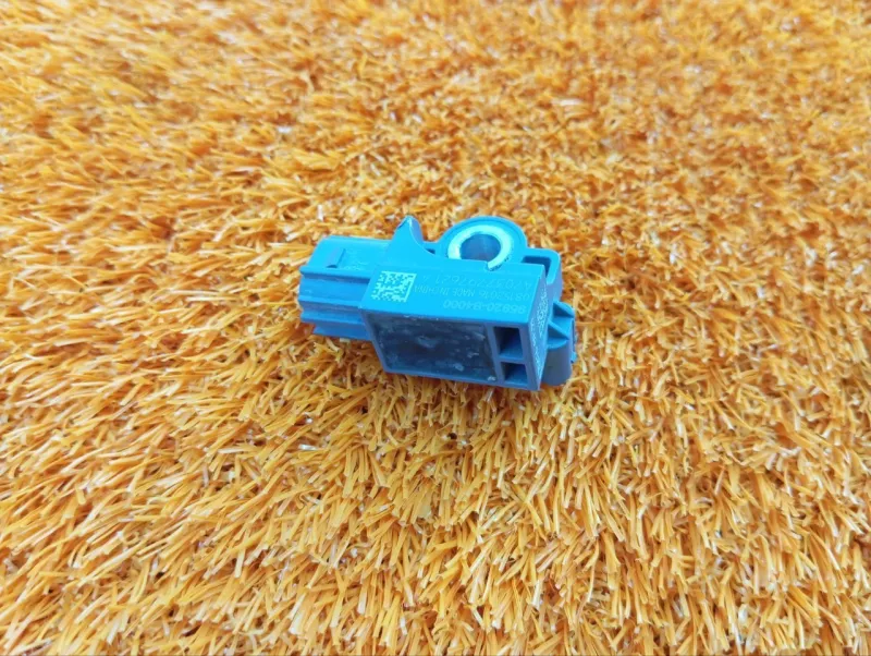 Датчик подушки безопасности